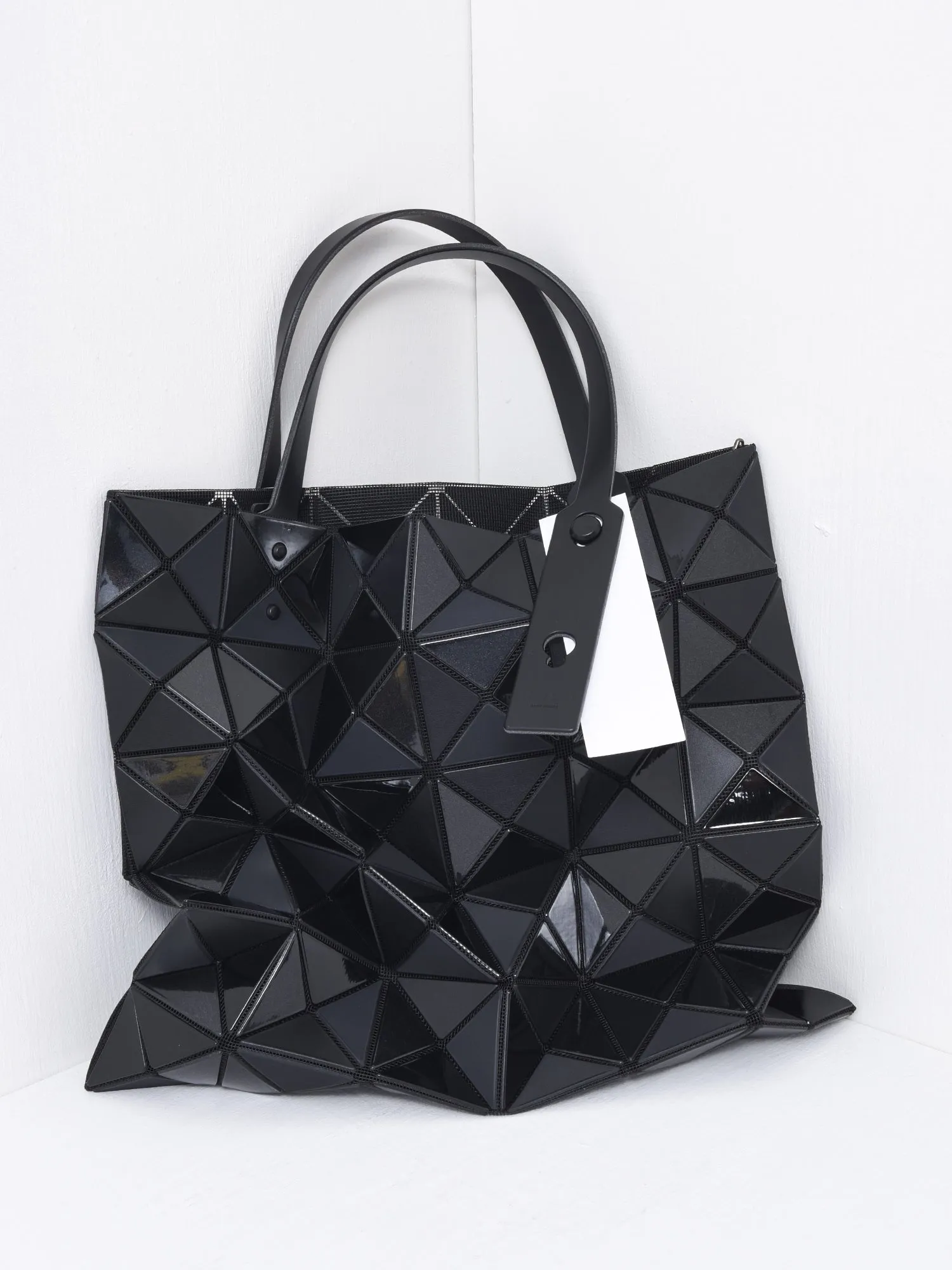 QUATRO_15-BLACK_BB46AG821
