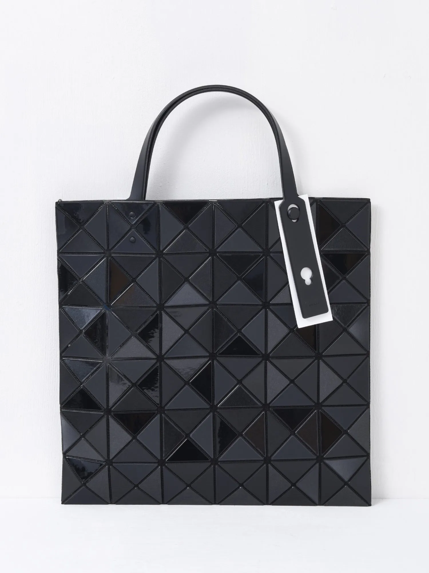 QUATRO_15-BLACK_BB46AG821